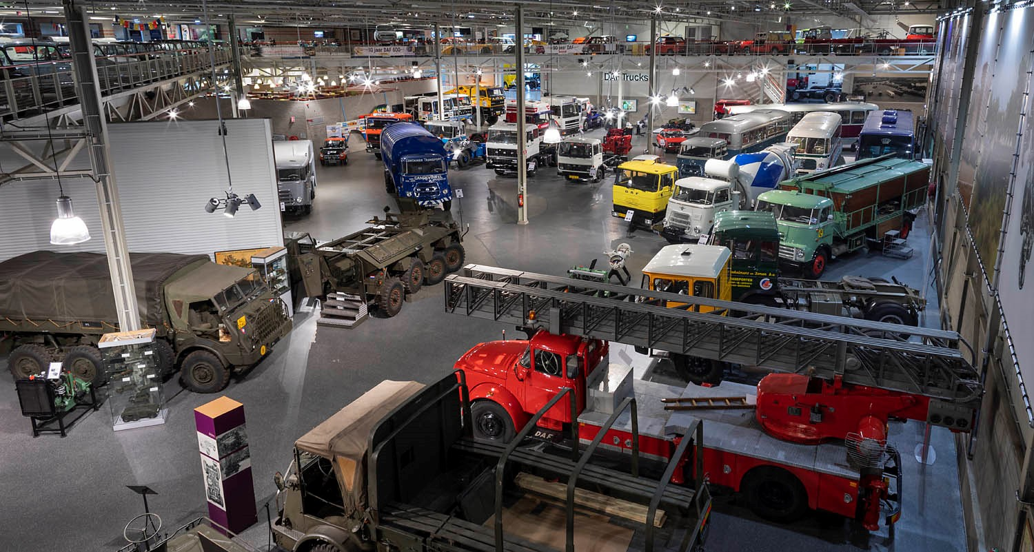DAF museum garage