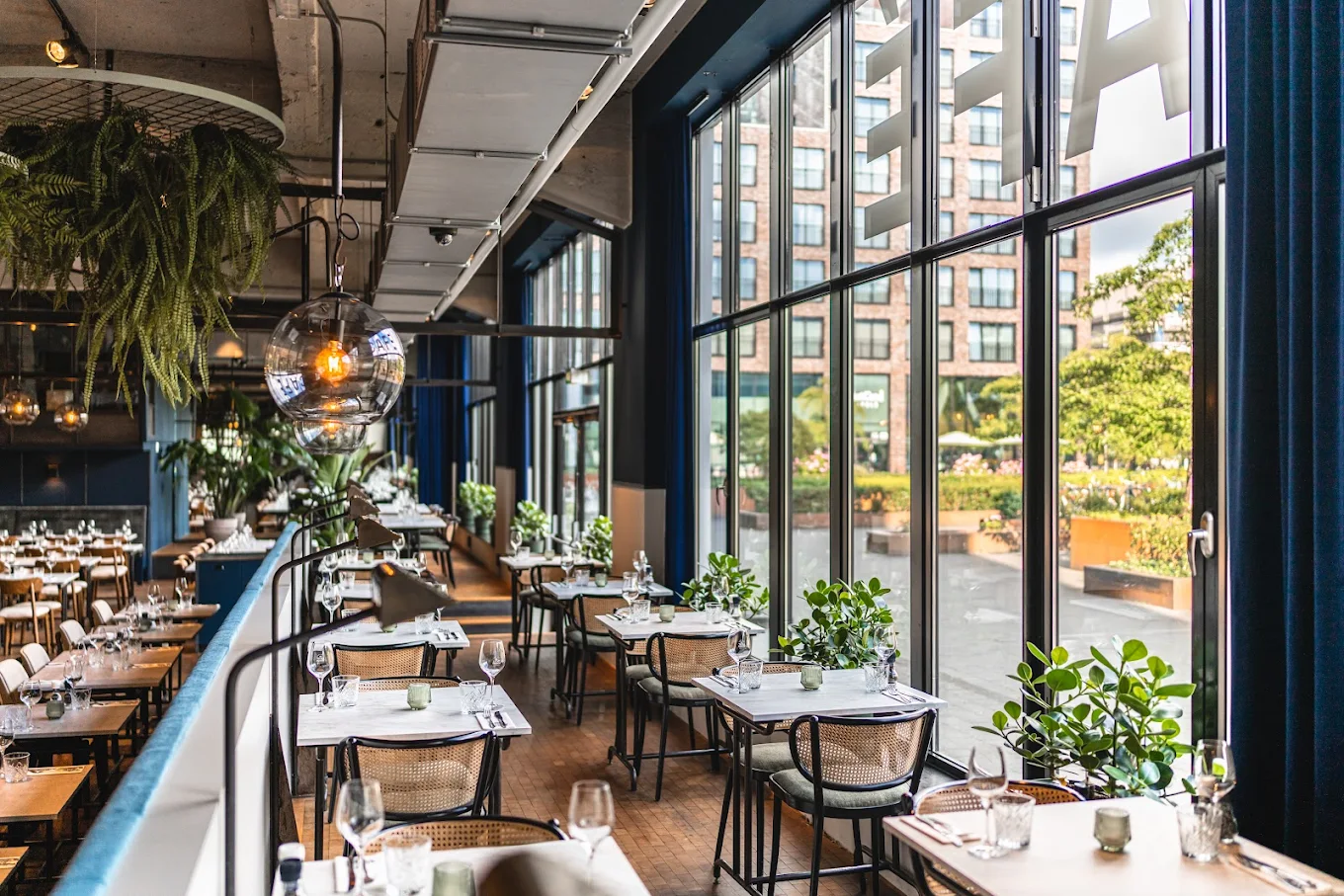 grand cafe lichttoren tafels
