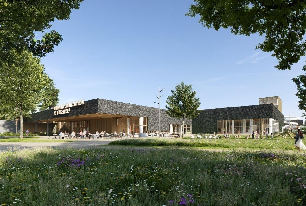 Vernieuwd recreatiebad De Tongelreep in Eindhoven opent later dan gepland. Zwemmers moeten na de zomervakantie wachten op het nieuwe zwembad.