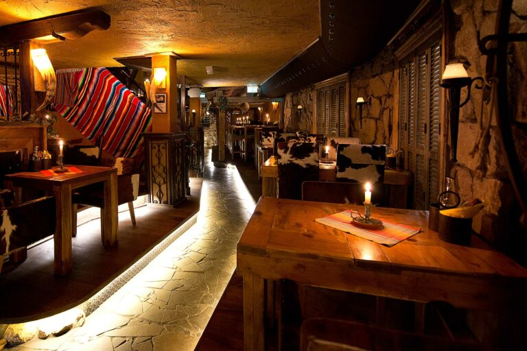 Restaurant Rodeo Tafels