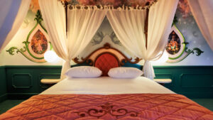1024×576-efteling-hotel-hotelkamers-droomvlucht-suite-bed-5