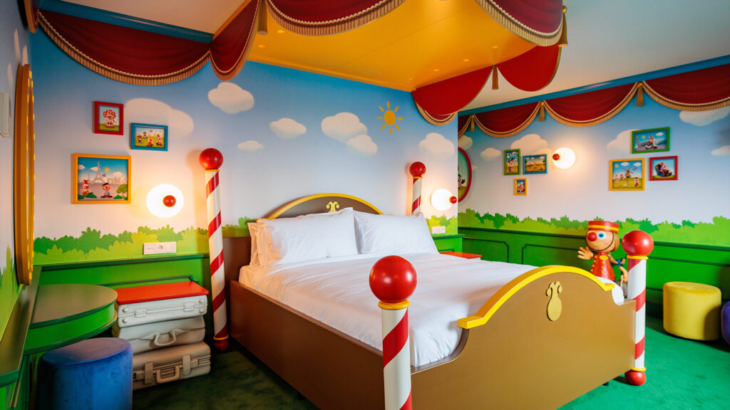 1920×1080-efteling-wonder-hotel-jokie-jet-suite-tweepersoonsbed-5