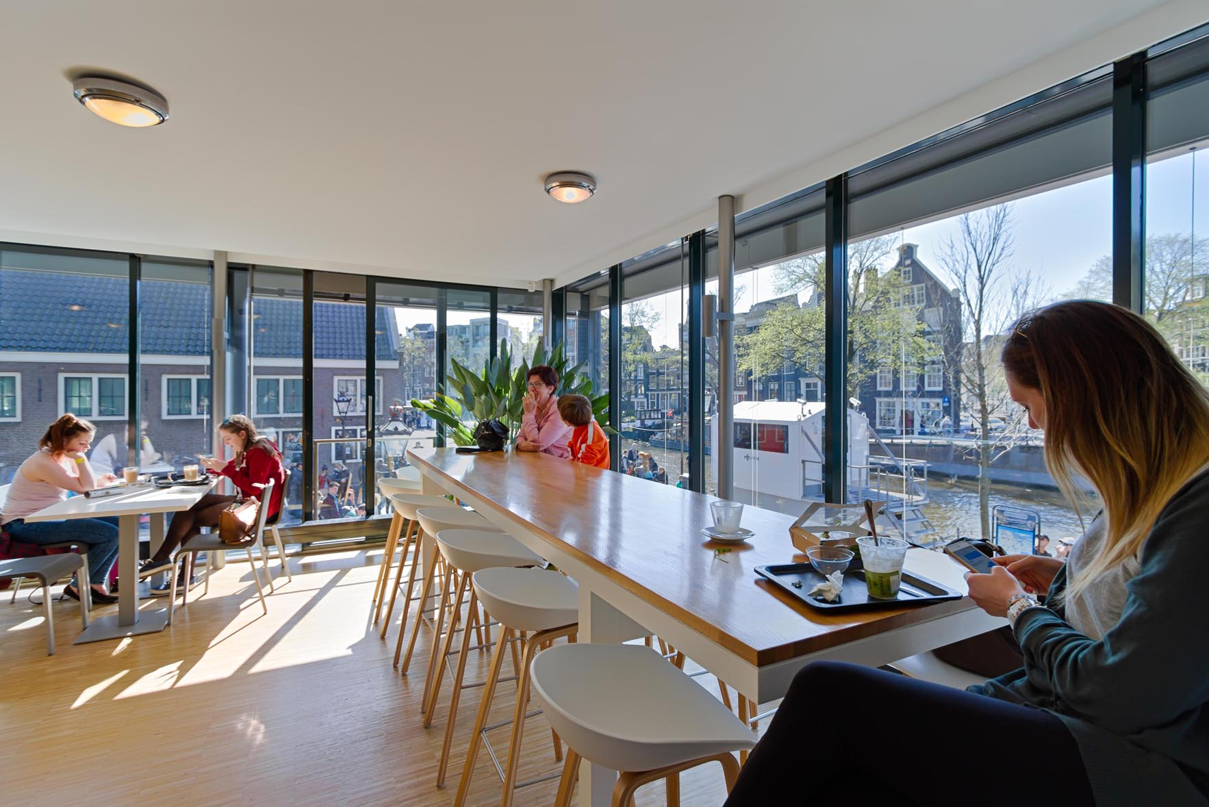 anne frank huis restaurant binnen
