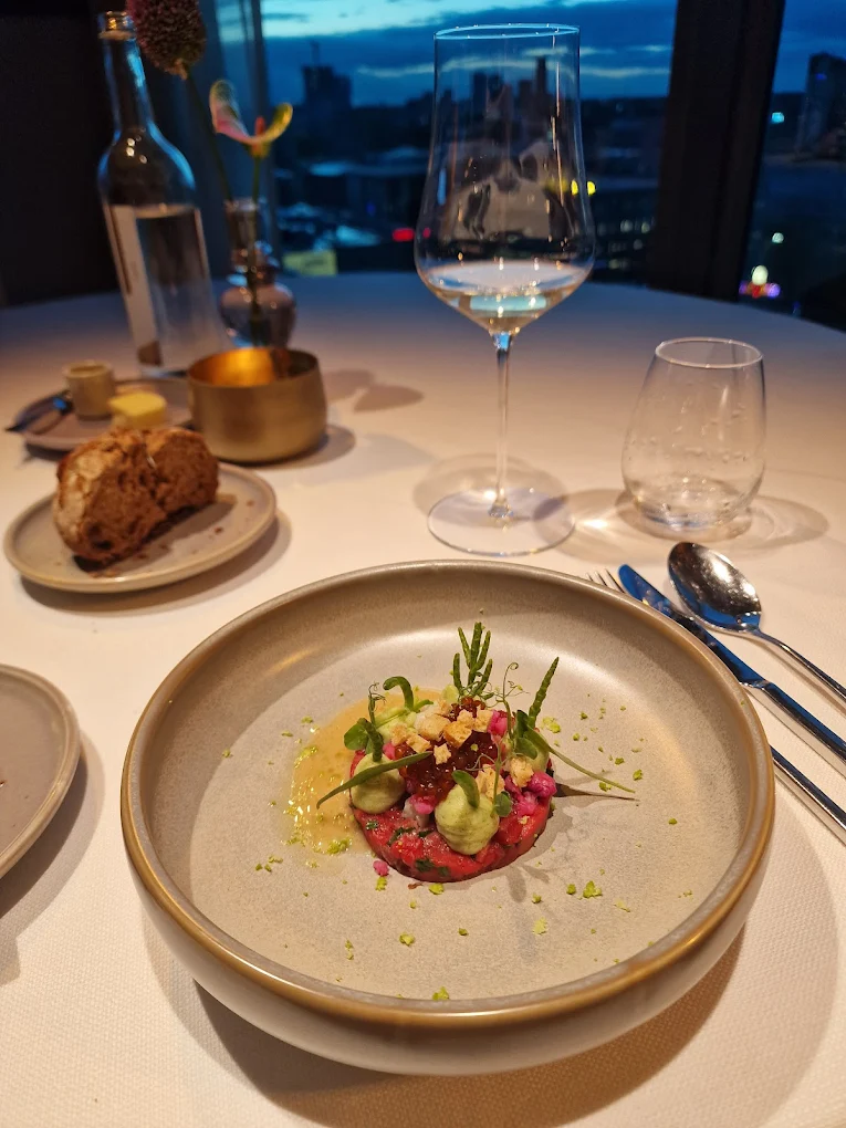 Vane skybar eten restaurant